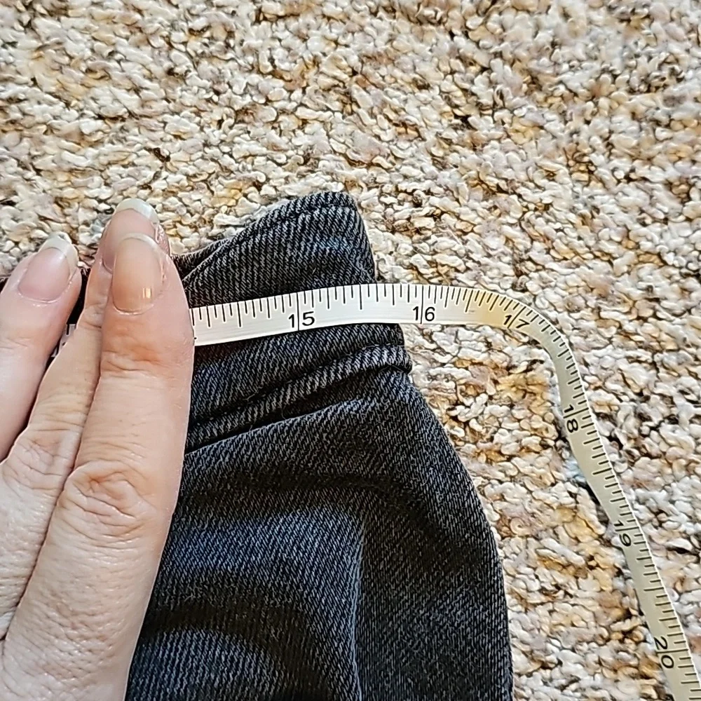 Silver Tab Levi mom jeans - Picture 7 of 8